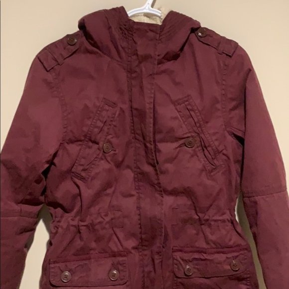 American Eagle Maroon Parka - Women’s Size XS - Picture 4 of 5